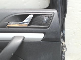 Кнопка стеклоподъемника заднего левого Skoda Octavia A5 2008-2013