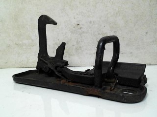 Замок капота Volkswagen Golf 5 2003-2009