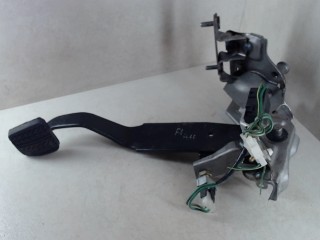 Педаль тормоза, Mazda 626 GF 1999-2002