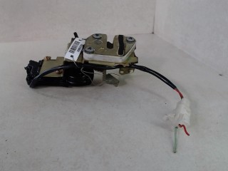 Замок двери задней правой, Mazda Demio 1 1999-2003