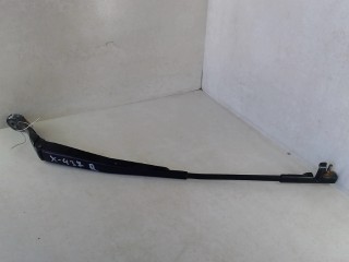 Щеткодержатель (поводок стеклоочистителя, дворник) Volkswagen Sharan 1 restailing 2000-2003