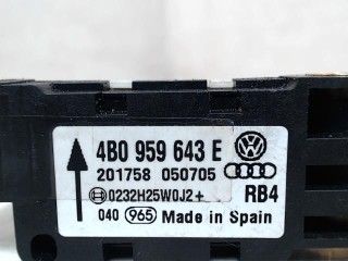 Датчик удара, ориг. номер 4B0959643E, Volkswagen Touareg 1 2002-2007
