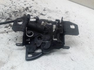 Замок капота, Volkswagen Passat B5 1996-2001