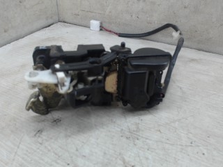 Замок двери задней правой, Mazda 323 BJ 1998-2001