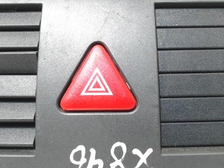 Кнопка аварийной сигнализации, Skoda Fabia 1 1999-2004