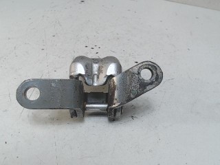 Петля двери передней правой, Opel Astra J 2009-2012