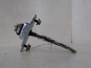 Петля двери передней правой, Mazda Demio 1 1999-2003