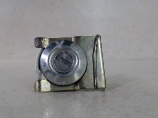 Личинка дверного замка Mazda Demio 1 1999-2003