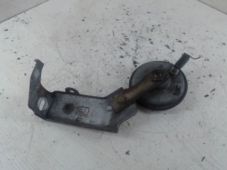 Сигнал (клаксон), Mazda 323 BA 1994-1998