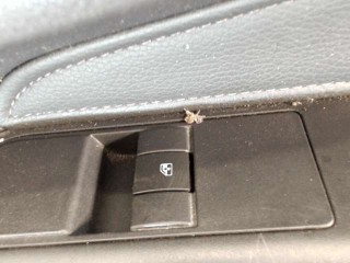 Кнопка стеклоподъемника переднего правого Opel Zafira B 2005-2008