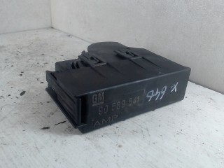 Блок предохранителей Opel Astra G 1998-2009