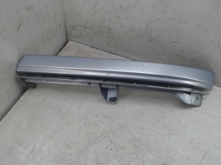 Ус под фару левый Opel Zafira A 2003-2006