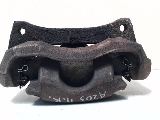 Суппорт передний правый, Mazda 3 BM 2013-2016