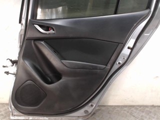 Обшивка двери задней правой (дверная карта), Mazda 3 BM 2013-2016