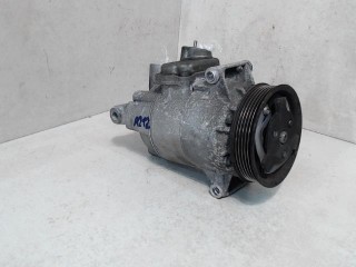 Компрессор кондиционера, ориг. номер 5N0820803E, Volkswagen Passat B7 2011-2015