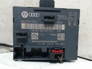 Блок управления двери задней левой, ориг. номер 8K0959795C, Audi A4 B8 2007-2012