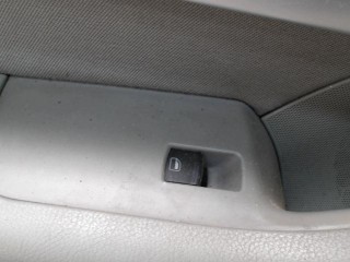 Кнопка стеклоподъемника переднего левого, Audi A6 C6 (S6,RS6) 2004-2008