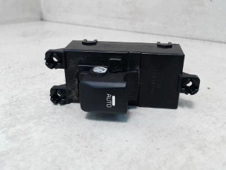 Кнопка стеклоподъемника, ориг. номер 933580A2000, Kia Ceed 2 2012-2015