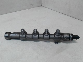 Топливная рампа Opel Insignia 1 2013-2017, 2.0 л, дизель, 445214221
