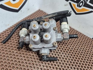 клапан защитный 4-х контурный MAN TGX 1 поколение 2007-2026, 81521516098
