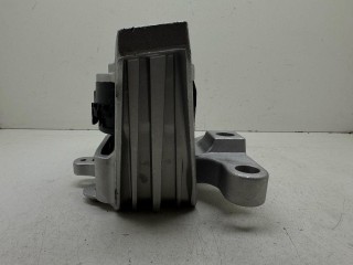 подушка крепления двигателя передняя, ориг. номер 3411, 60005993, 60006090, 60003411, 60003412, AA16189062112606, Chevrolet TrailBlazer 3 поколение 2019-2023