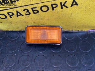 Повторитель передний левый Volkswagen Golf 3 поколение 1991-2000