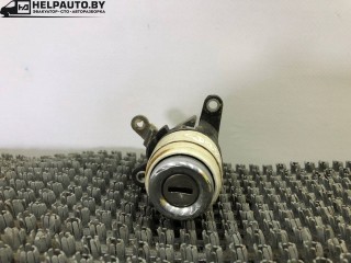 кнопка открытия багажника, Audi 80 B3 1986-1992