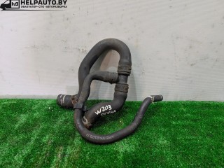 Патрубок отопителя (печки) Mercedes-Benz C W203 2000-2004
