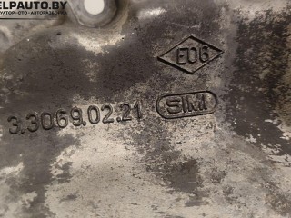 масляный поддон нижний, ориг. номер 330690221, 106104.A, 104412Y, Renault Scenic 1 поколение 1996-1999