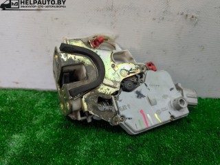 Замок двери задней левой Nissan Primera P11 1996-2000