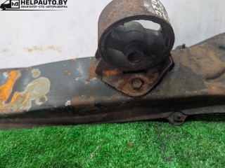 подушка крепления КПП правая, Hyundai Coupe 1 поколение 1996-1999