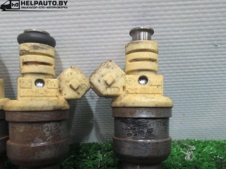 форсунка топливная, ориг. номер 35310-23010, 9250930018, Hyundai Coupe 1 поколение 1996-1999