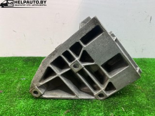 кронштейн гидроусилителя, ориг. номер 271173, Renault Megane 1 поколение 1995-1999