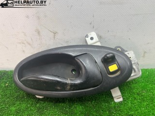 ручка внутренняя двери передней правой, ориг. номер 82621-27000, Hyundai Coupe 1 поколение 1996-1999