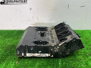 блок предохранителей, ориг. номер S103600501, Renault Scenic 1996-1999