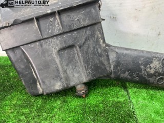 корпус воздушногo фильтра, ориг. номер 027129607D, Volkswagen Golf 2 поколение 1983-1992