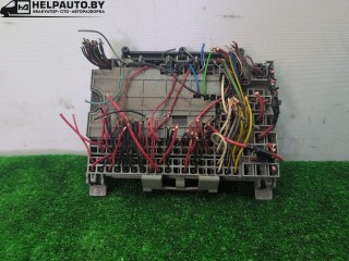блок предохранителей, ориг. номер 90505470, Opel Vectra B 1995-2000
