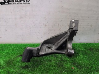 кронштейн ТНВД, ориг. номер 7700115681, Renault Laguna 2 поколение 2001-2005