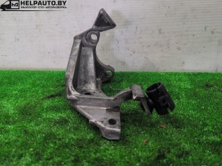 кронштейн ТНВД, ориг. номер 7700115681, Renault Laguna 2 поколение 2001-2005
