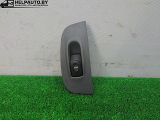 кнопка стеклоподъемника двери передней правой, ориг. номер 7700429071, Renault Megane 1 поколение [рестайлинг] 1999-2003