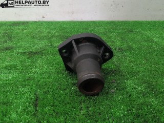 фланец (тройник) системы охлаждения Volkswagen Passat B3 1988-1997, SB, 1.6 л