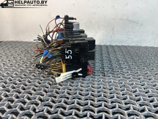 блок предохранителей, ориг. номер 357937039, Volkswagen Passat B3 1988-1997