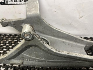 кронштейн двигателя, ориг. номер 10257136, Opel Sintra 1 поколение 1996-1999