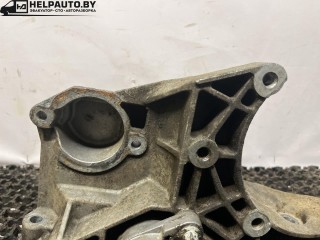 кронштейн компрессора кондиционера, ориг. номер 90501940BQ, Opel Sintra 1 поколение 1996-1999