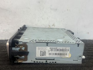 магнитола, ориг. номер 281150030R, U021-SECURITY, Renault Fluence 1 поколение 2009-2013