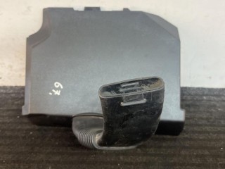 крышка отсека ЭБУ Renault Fluence 1 поколение 2009-2013, 237061424R