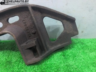 кронштейн двигателя, ориг. номер 10236347, Opel Sintra 1 поколение 1996-1999