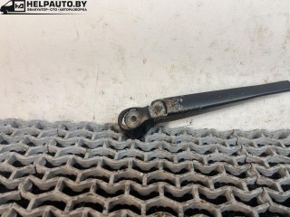 щеткодержатель задний, ориг. номер 90341918, Opel Astra F [рестайлинг] 1994-2002