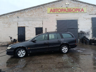 Opel Omega B 1996г. 2.5 л. - фото №2