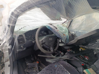 Opel Zafira A 2002г. 2.2 л. - фото №2